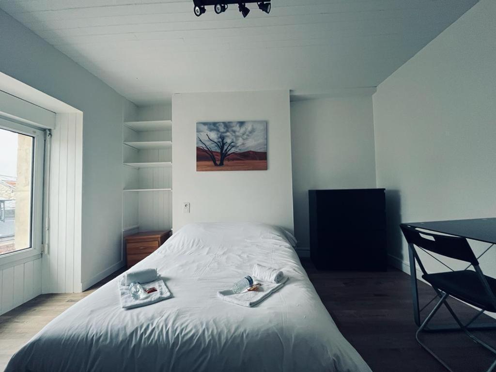 Le Sacre, Au Pied De La Cathedrale Appartement Reims Buitenkant foto